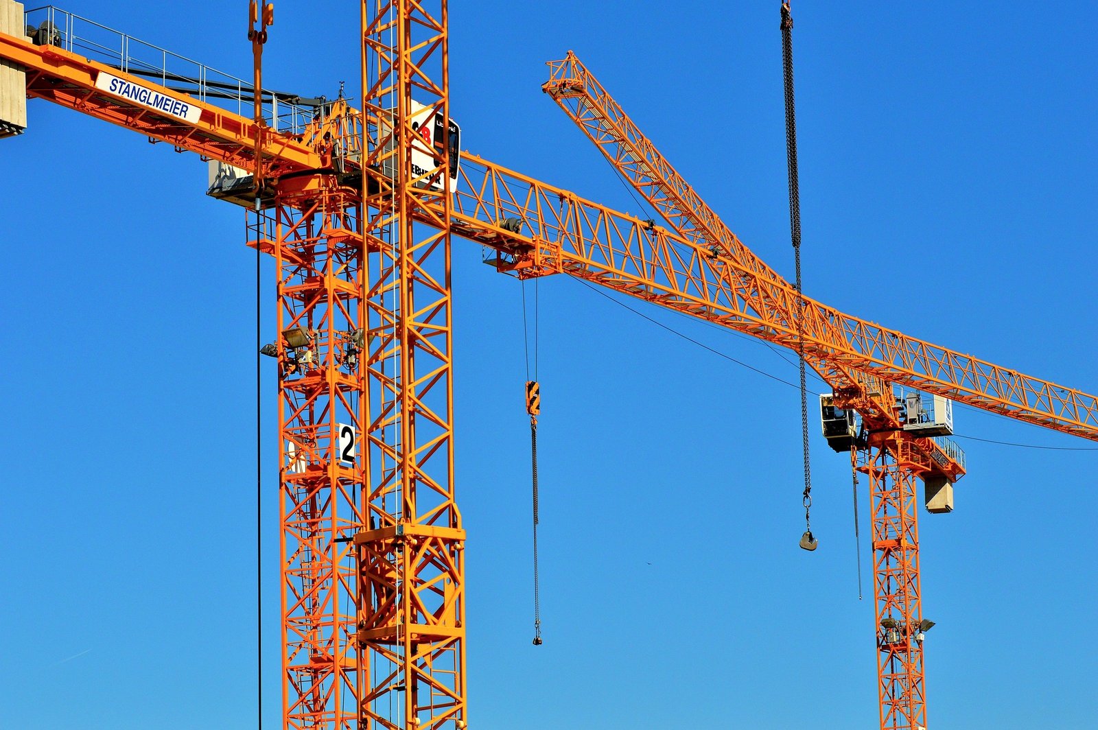 Crane Rental FAQs: A Practical Guide for Virginia Construction Companies